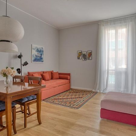 ミラノJoivy Lovely Apt, Easy Access To Centreアパートメント エクステリア 写真