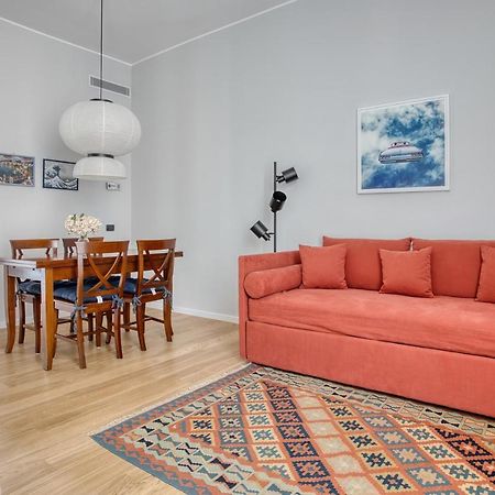 ミラノJoivy Lovely Apt, Easy Access To Centreアパートメント エクステリア 写真