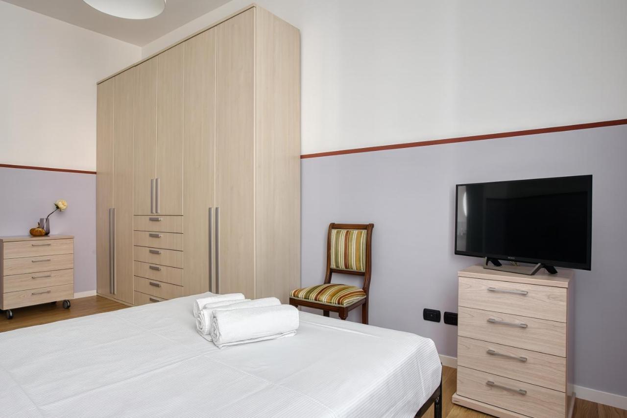 ミラノJoivy Lovely Apt, Easy Access To Centreアパートメント エクステリア 写真